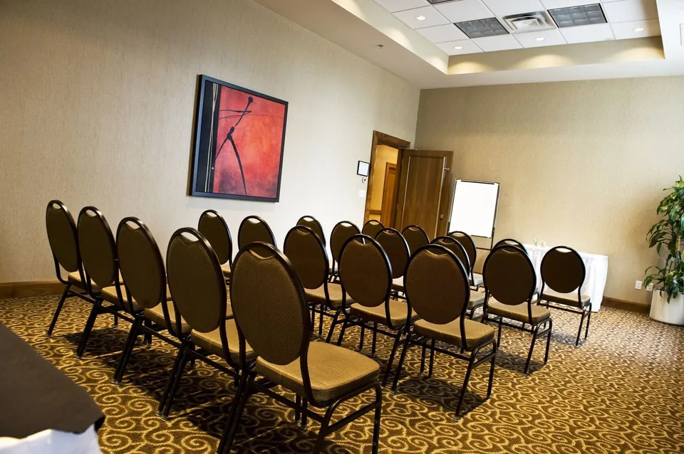 Rows of chairs in the Oak Tree Theater