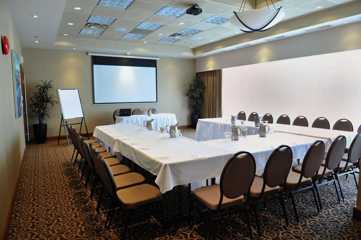 Burrard Room at Chateau Granville (1 of 5)
