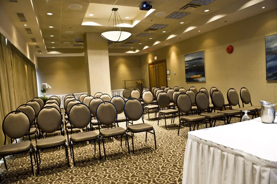 Burrard Room at Chateau Granville (4 of 5)