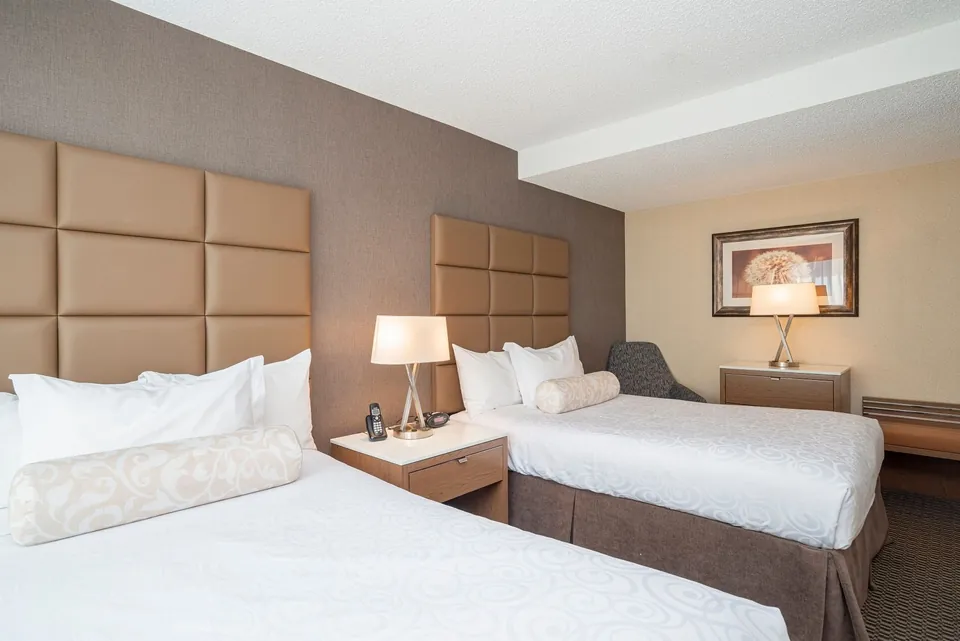 One Bedroom Suite with Two Double Beds at Chateau Granville (5 of 7)